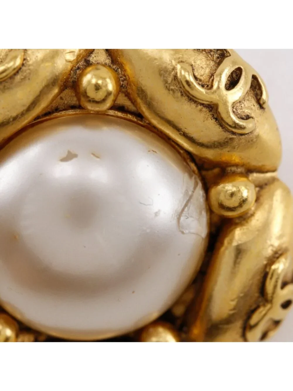 Chanel CC Logo Flower Vintage Gold Plated Faux Pearl Earrings